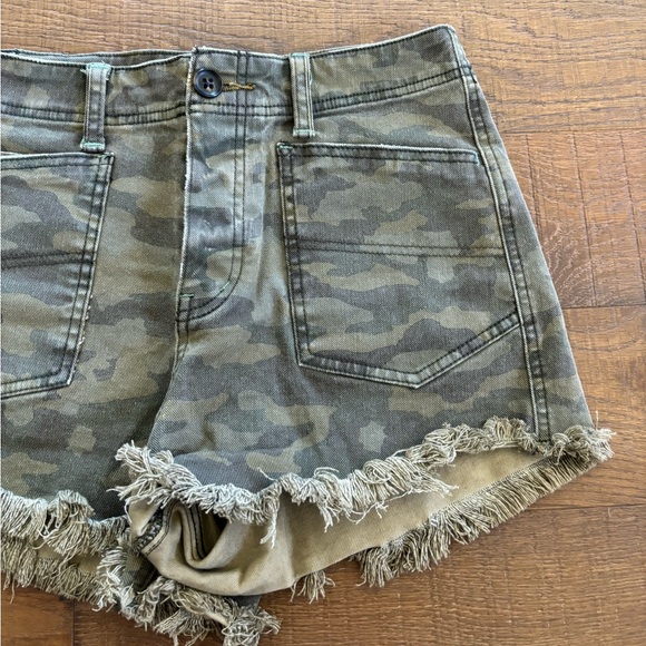 we the free camo shorts - Picture 5 of 6